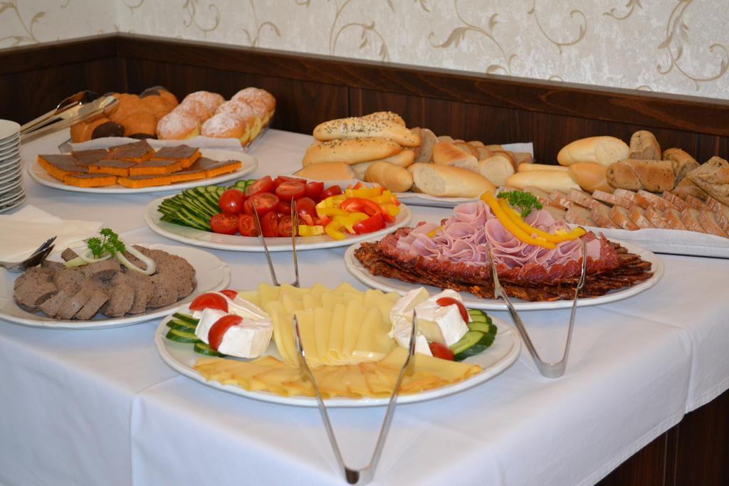 Hotel Sonata Hradec nad Moravicí Eksteriør billede